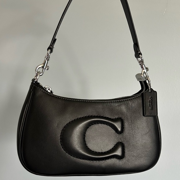 Coach Handbags - COACH TERI SHOULDER BAG
